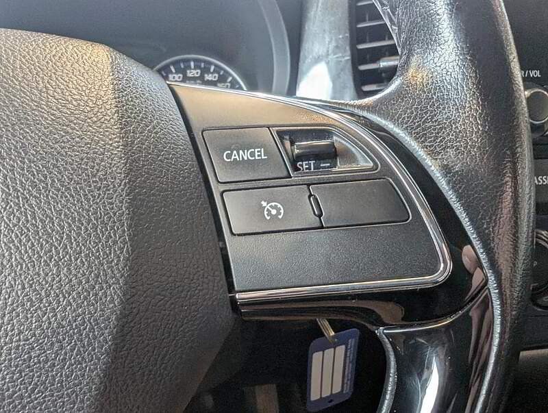 Mitsubishi Outlander 2016 - Image 18