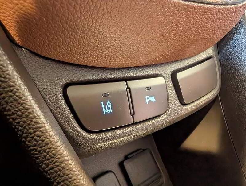 Buick Encore 2015 - Image 25