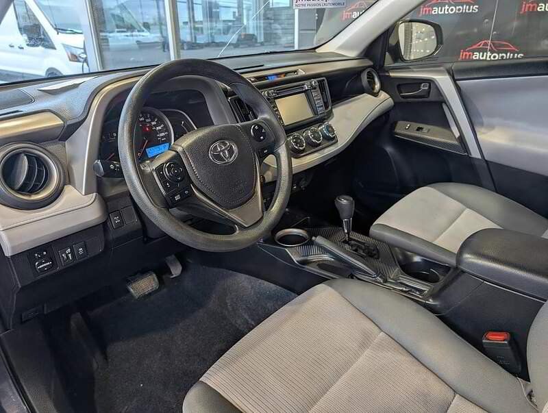 Toyota RAV4 2014 - Image 13