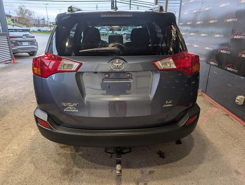 Toyota RAV4 2014 - Image 9