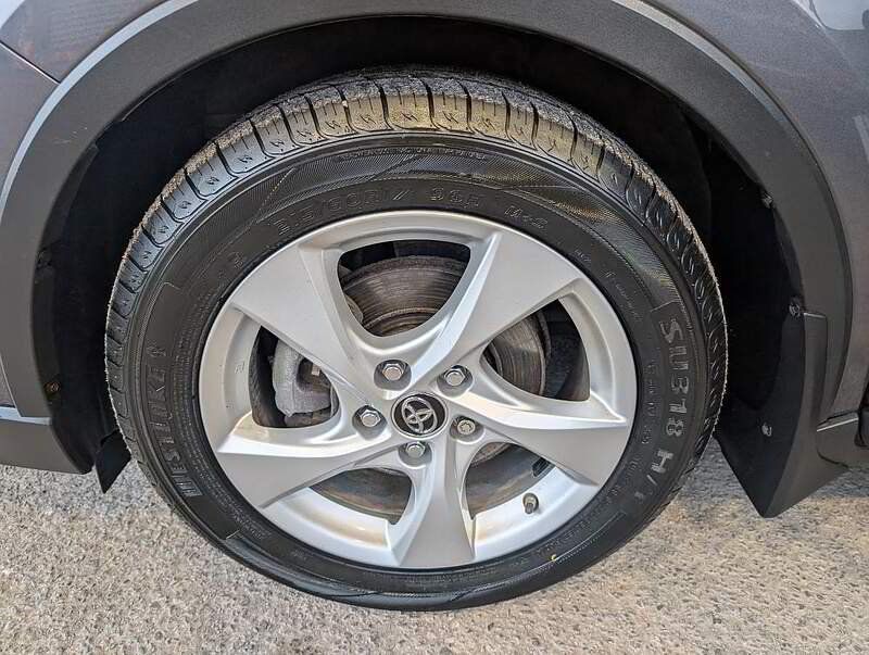 Toyota C HR 2018 - Image 27