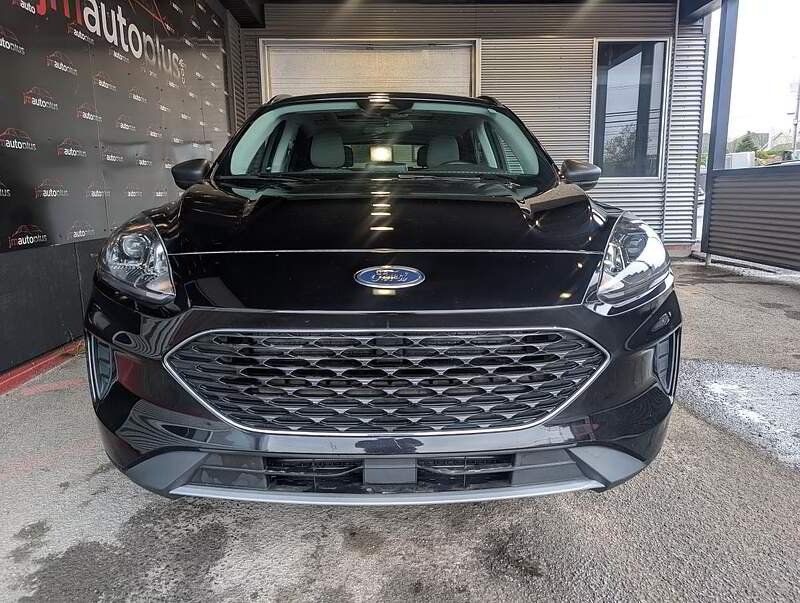 Ford Escape 2022 - Image 3
