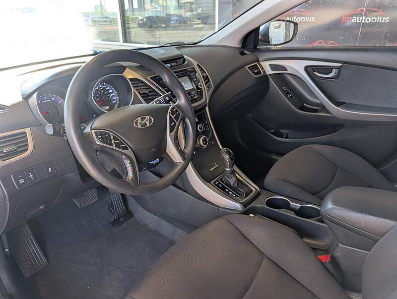 Hyundai Elantra 2016 - Image 13