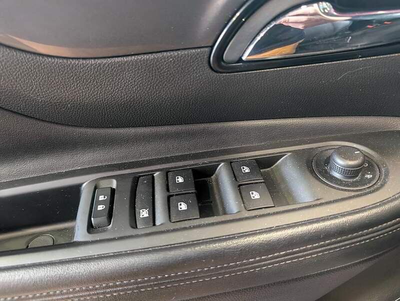Buick Encore 2017 - Image 17