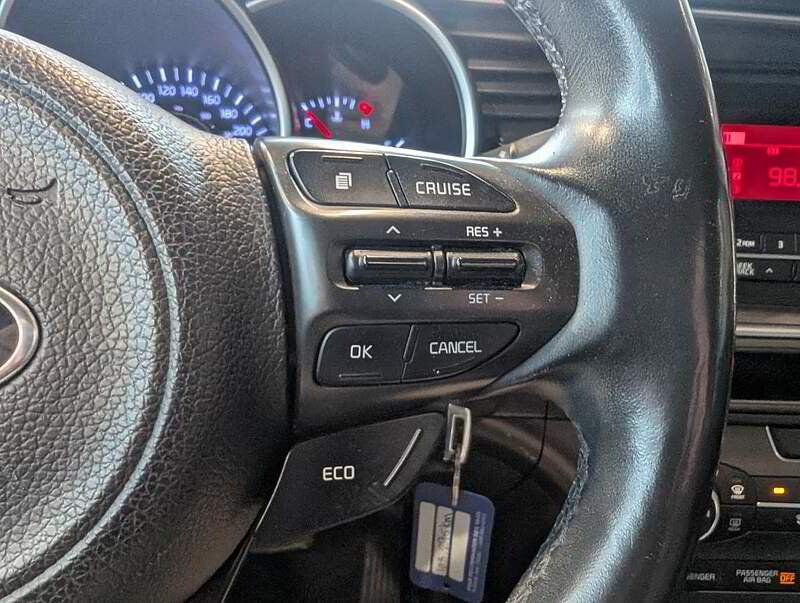 Kia Optima 2015 - Image 19