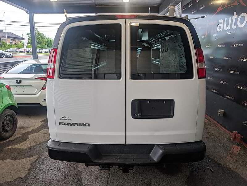 GMC Savana 2020 - Image 9