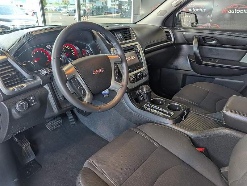 GMC Acadia 2016 - Image 13