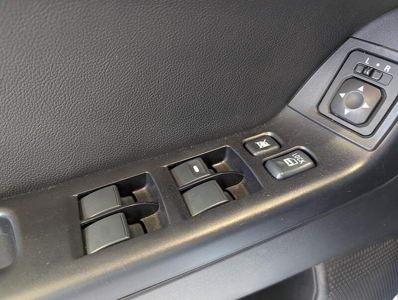 Mitsubishi Lancer 2013 - Image 16