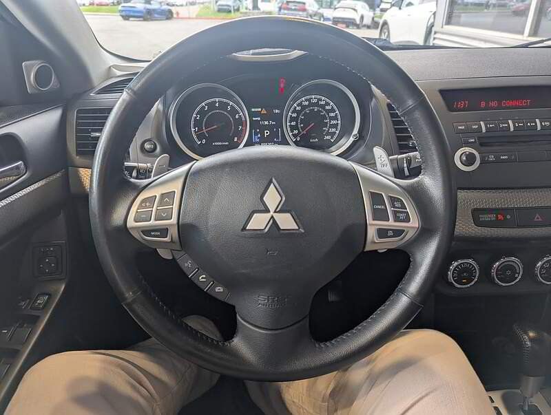 Mitsubishi Lancer 2013 - Image 17