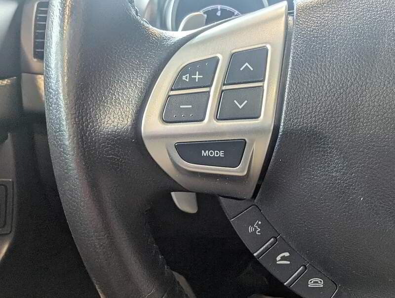 Mitsubishi Lancer 2013 - Image 18