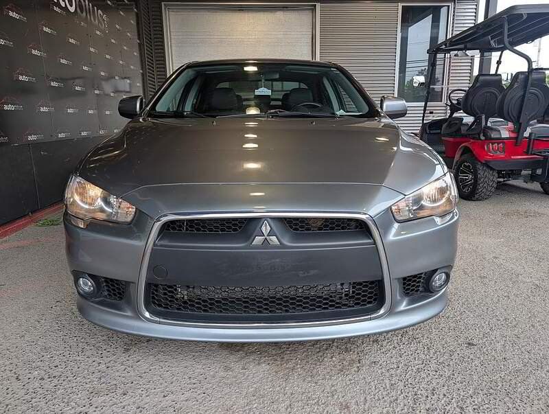 Mitsubishi Lancer 2013 - Image 3