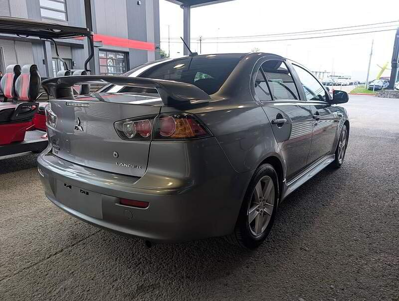 Mitsubishi Lancer 2013 - Image 7