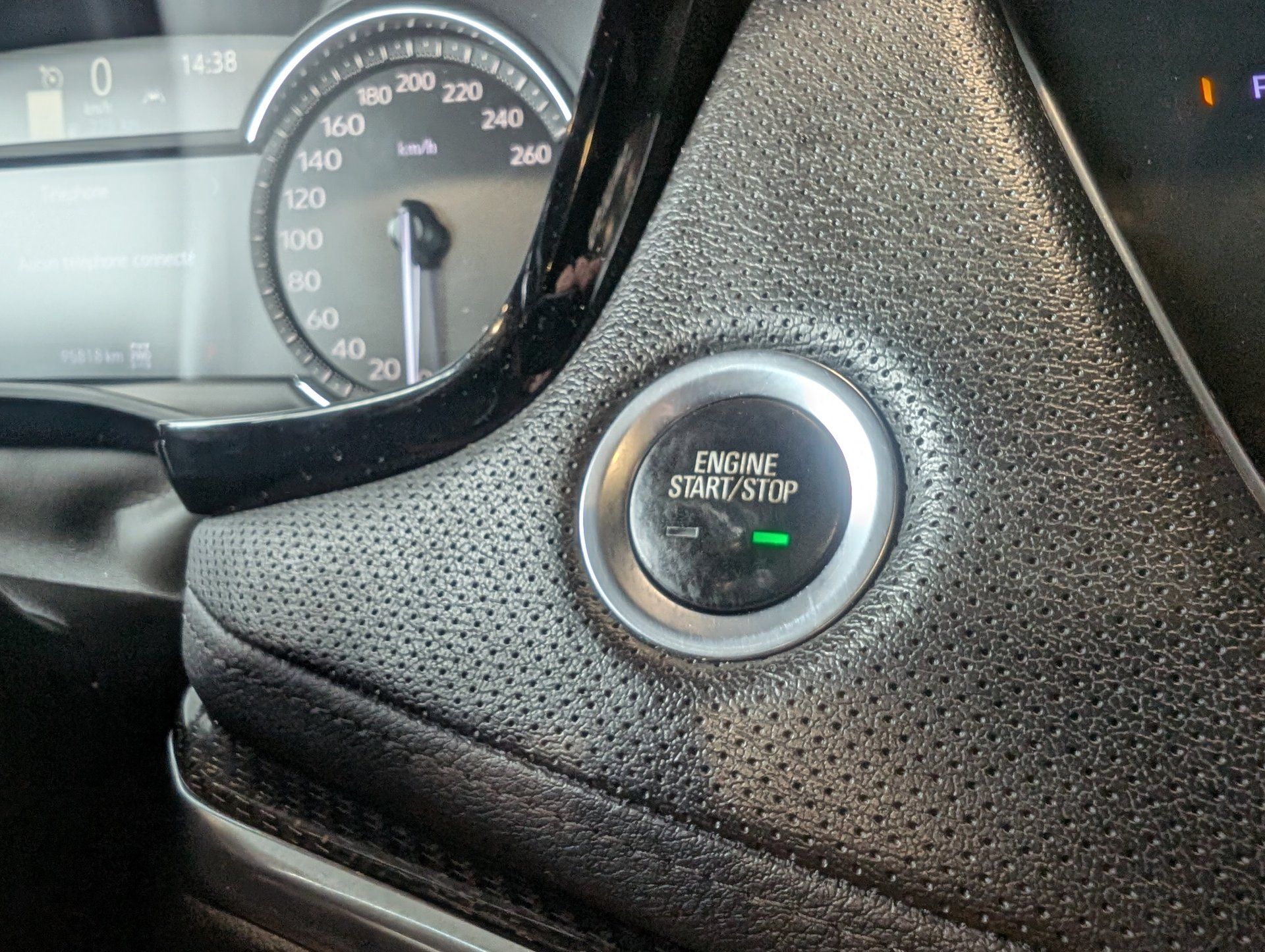 Cadillac XT5 2020 - Image 22