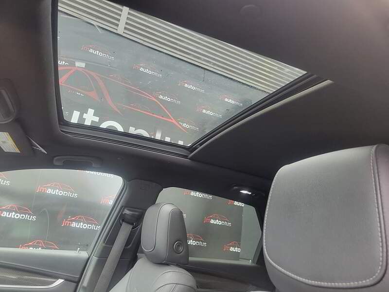 Cadillac XT5 2020 - Image 10