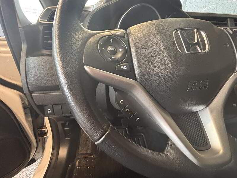 Honda Fit 2015 - Image 11