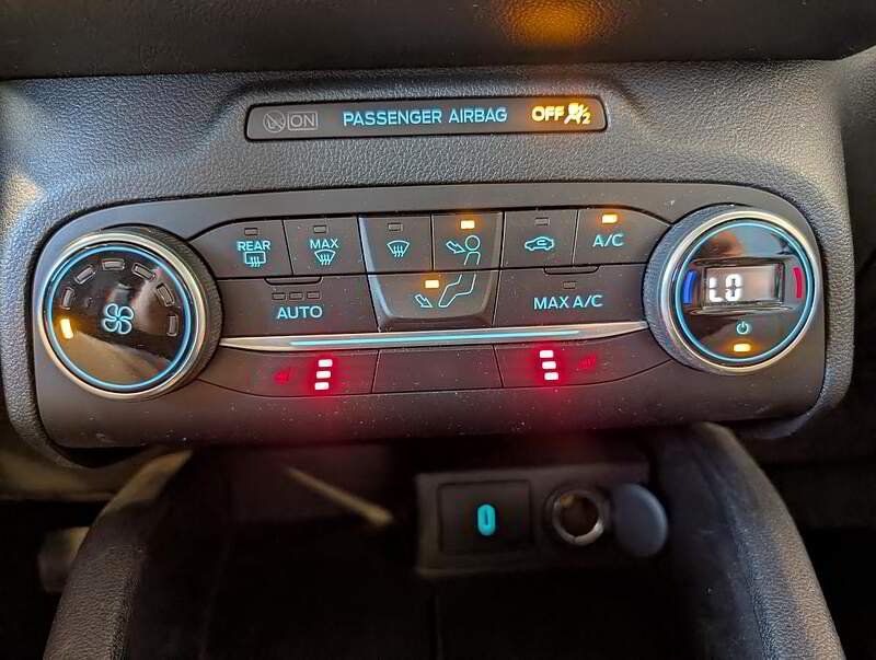 Ford Escape 2020 - Image 25