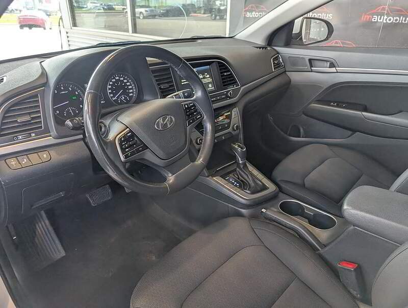 Hyundai Elantra 2018 - Image 13