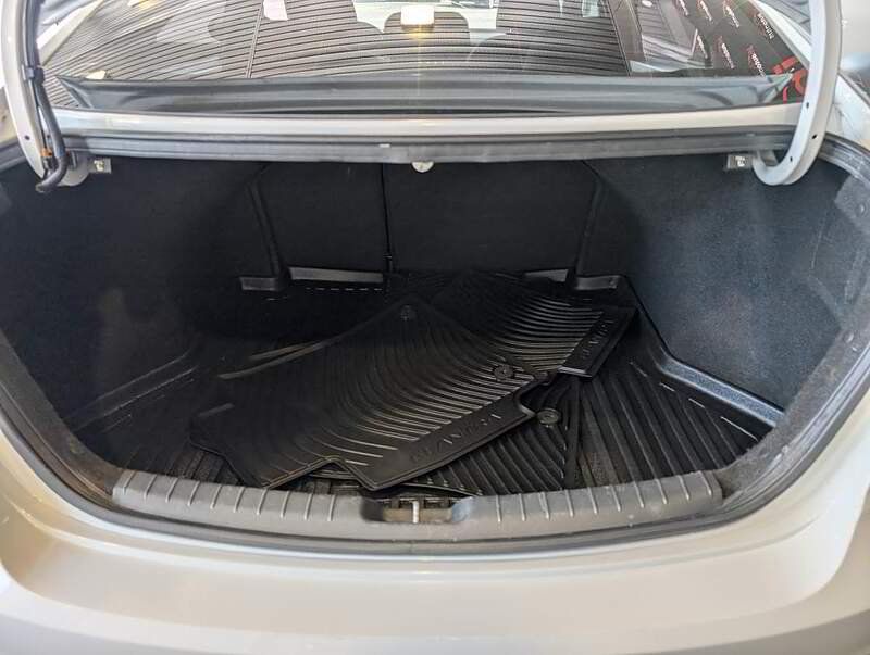 Hyundai Elantra 2018 - Image 27