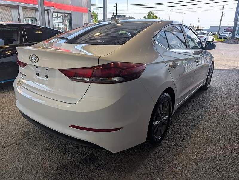 Hyundai Elantra 2018 - Image 7