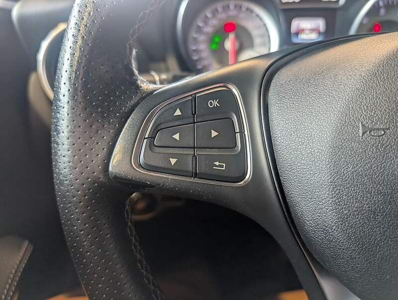 Mercedes-Benz GLA 2017 - Image 20
