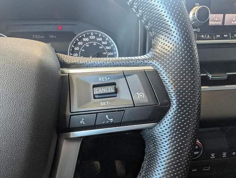Mitsubishi Outlander 2023 - Image 18