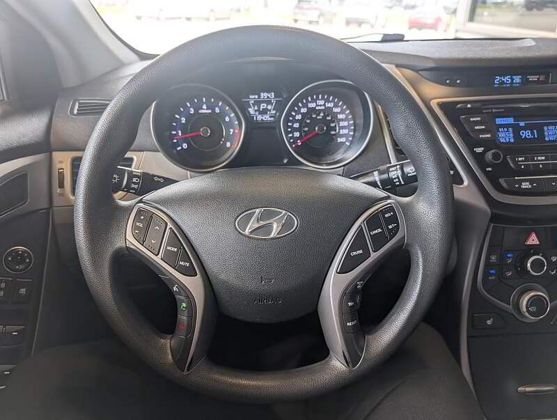 Hyundai Elantra 2014 - Image 16