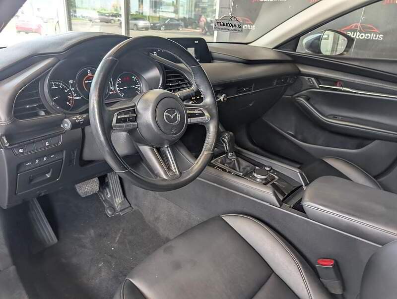 Mazda Mazda3 2019 - Image 13