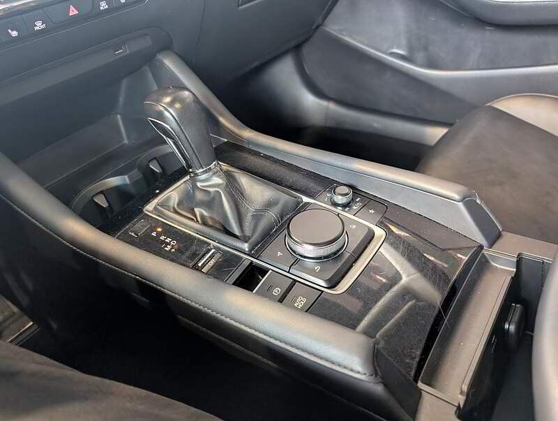 Mazda Mazda3 2019 - Image 27