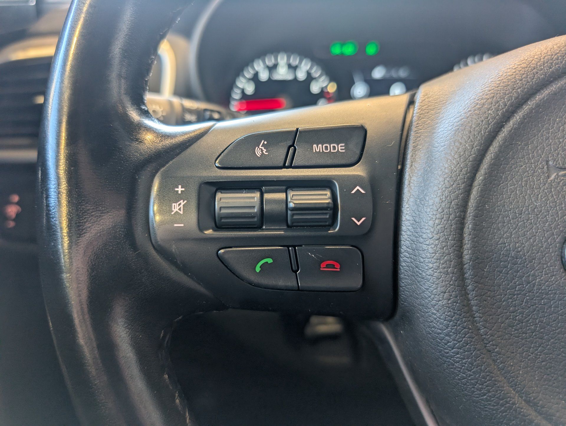 Kia Sorento 2017 - Image 19