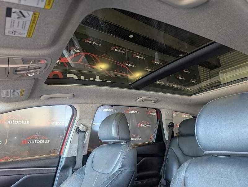 Hyundai Santa Fe 2020 - Image 16