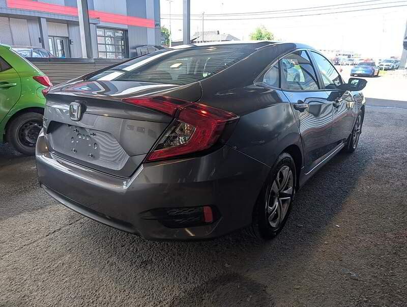 Honda Civic 2017 - Image 7
