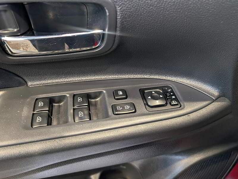 Mitsubishi Outlander 2020 - Image 18