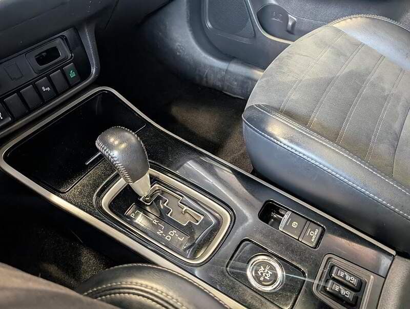 Mitsubishi Outlander 2020 - Image 28