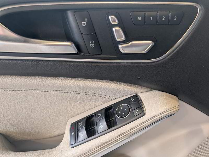 Mercedes-Benz GLA 2018 - Image 17
