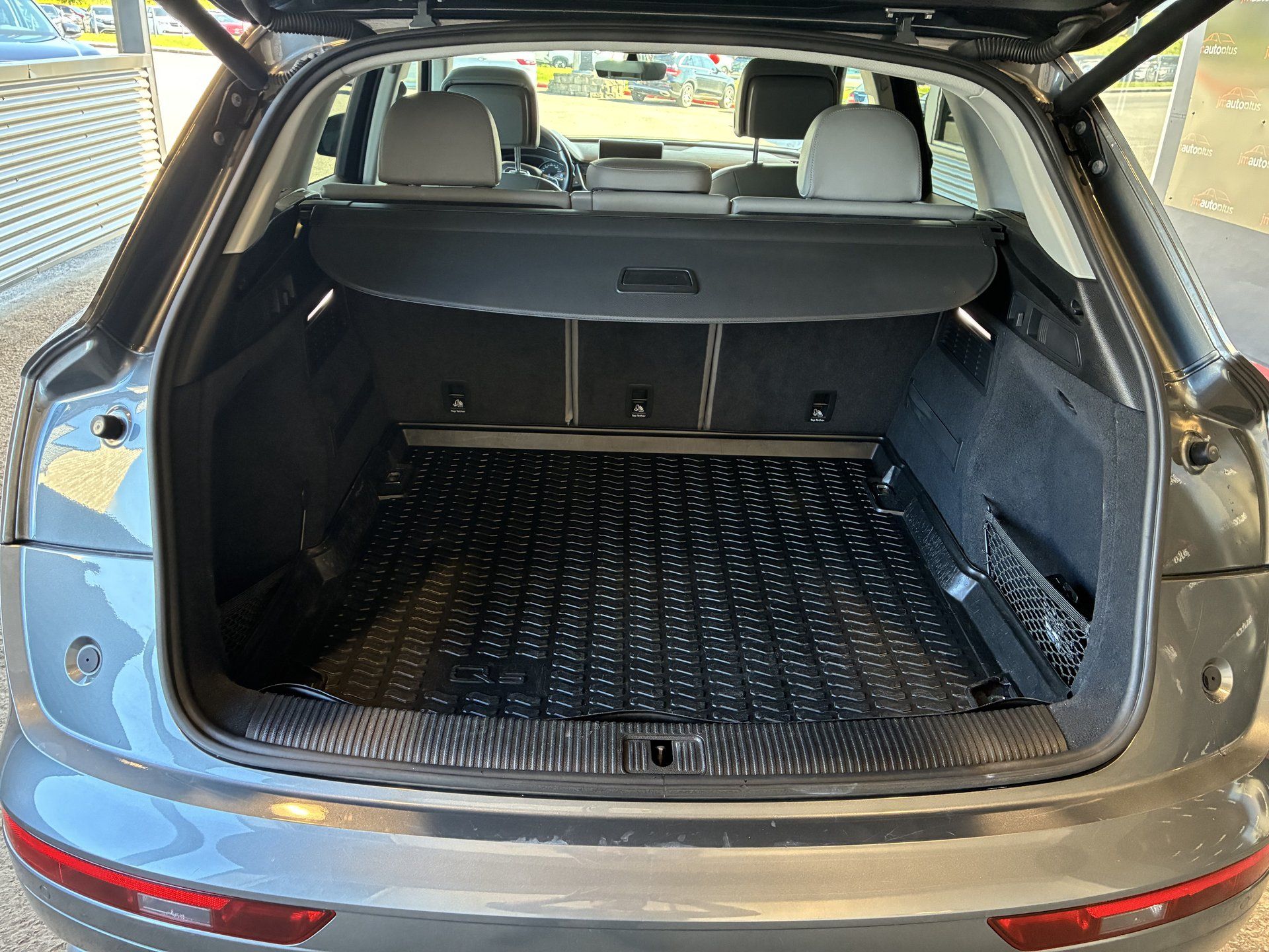 Audi Q5 2018 - Image 7