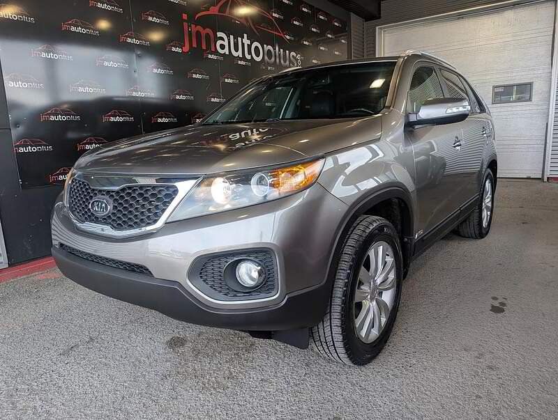 Kia Sorento 2011 - Image 1