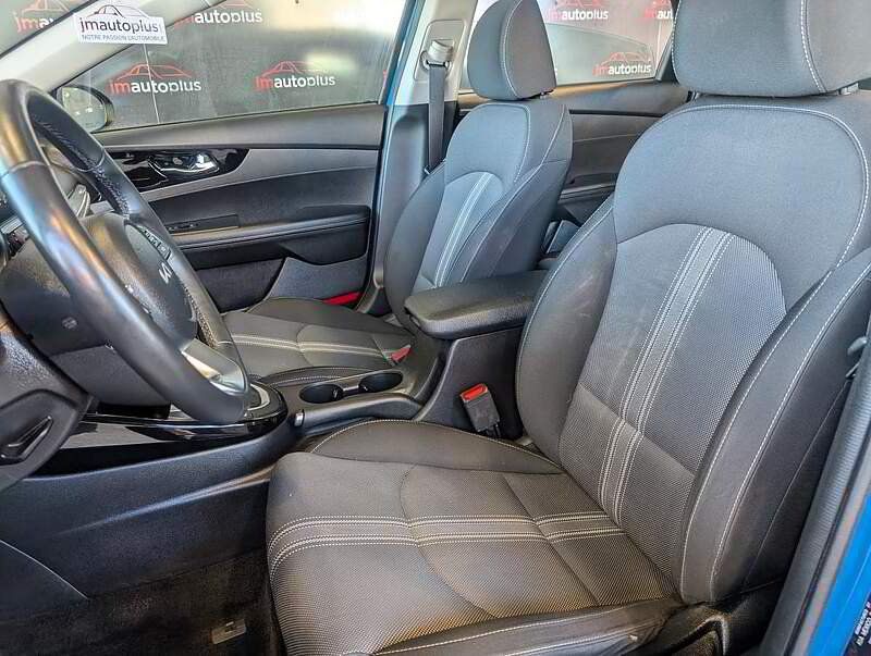 Kia Forte 2022 - Image 14