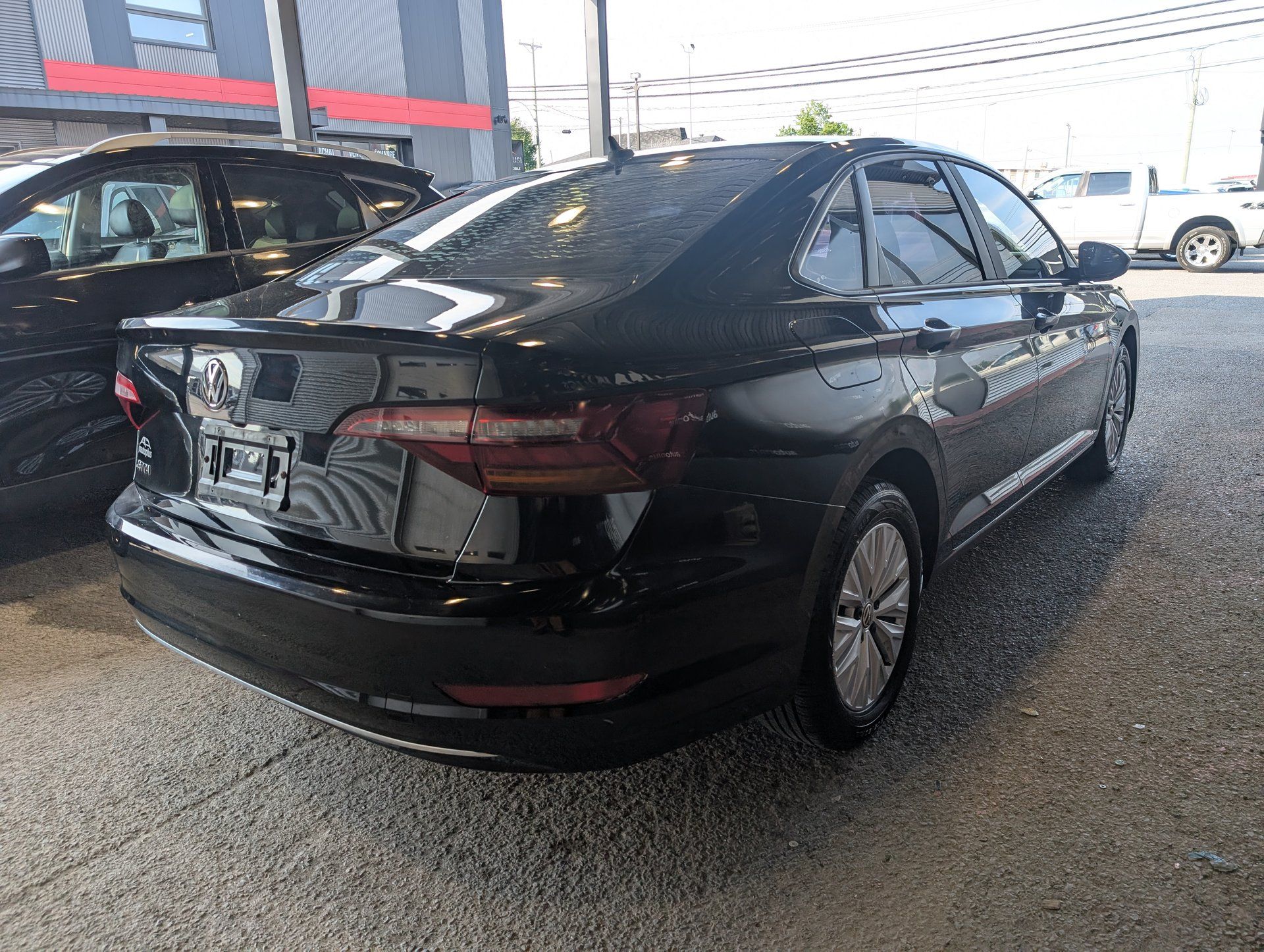 Volkswagen Jetta 2019 - Image 7