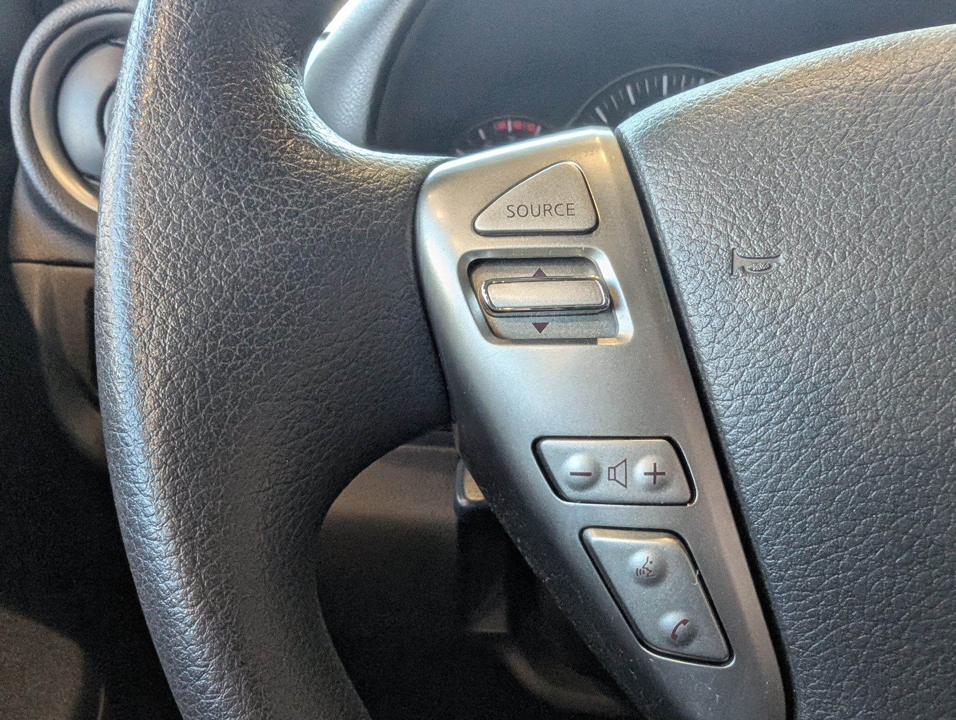 Nissan Micra 2019 - Image 17