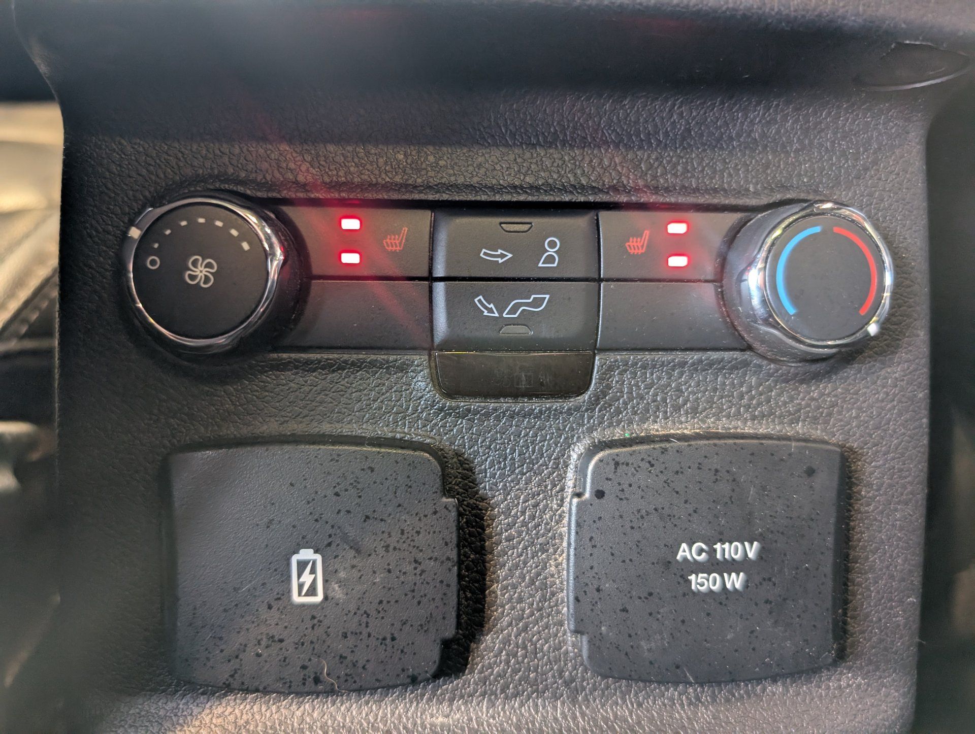 Ford Explorer 2019 - Image 28