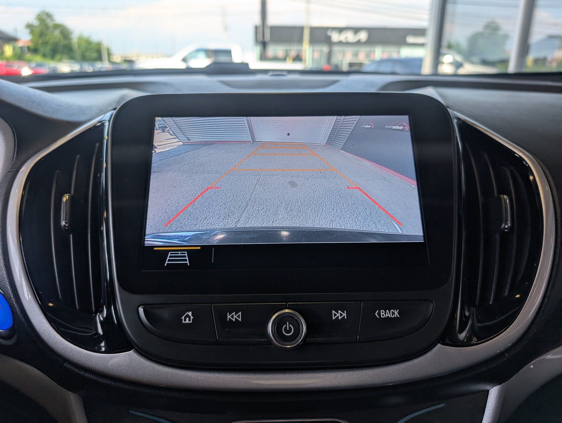 Chevrolet Volt 2019 - Image 23