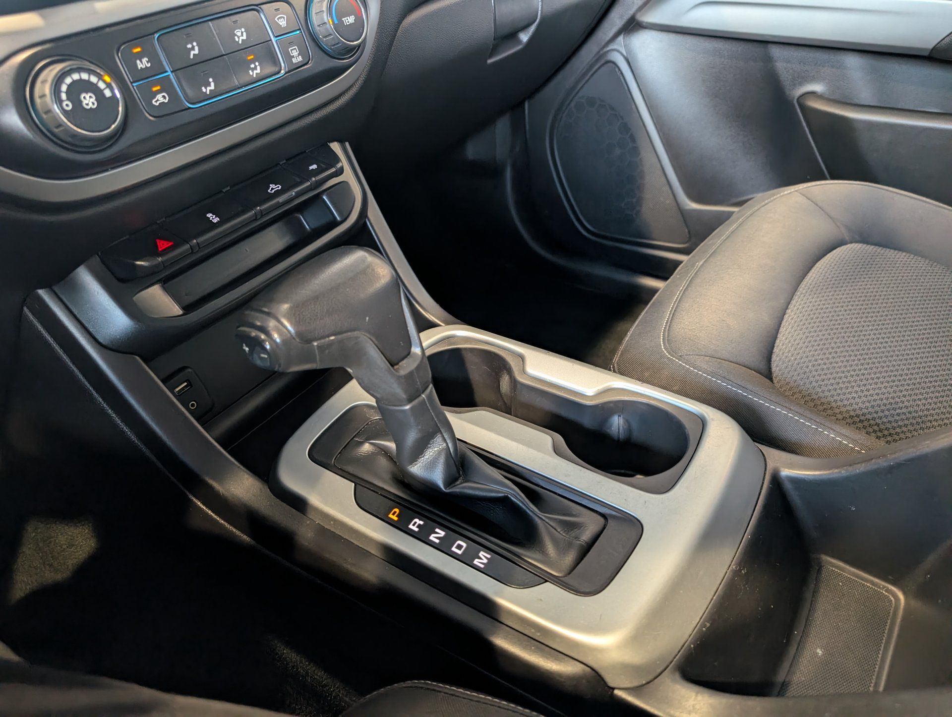 Chevrolet Colorado 2016 - Image 24