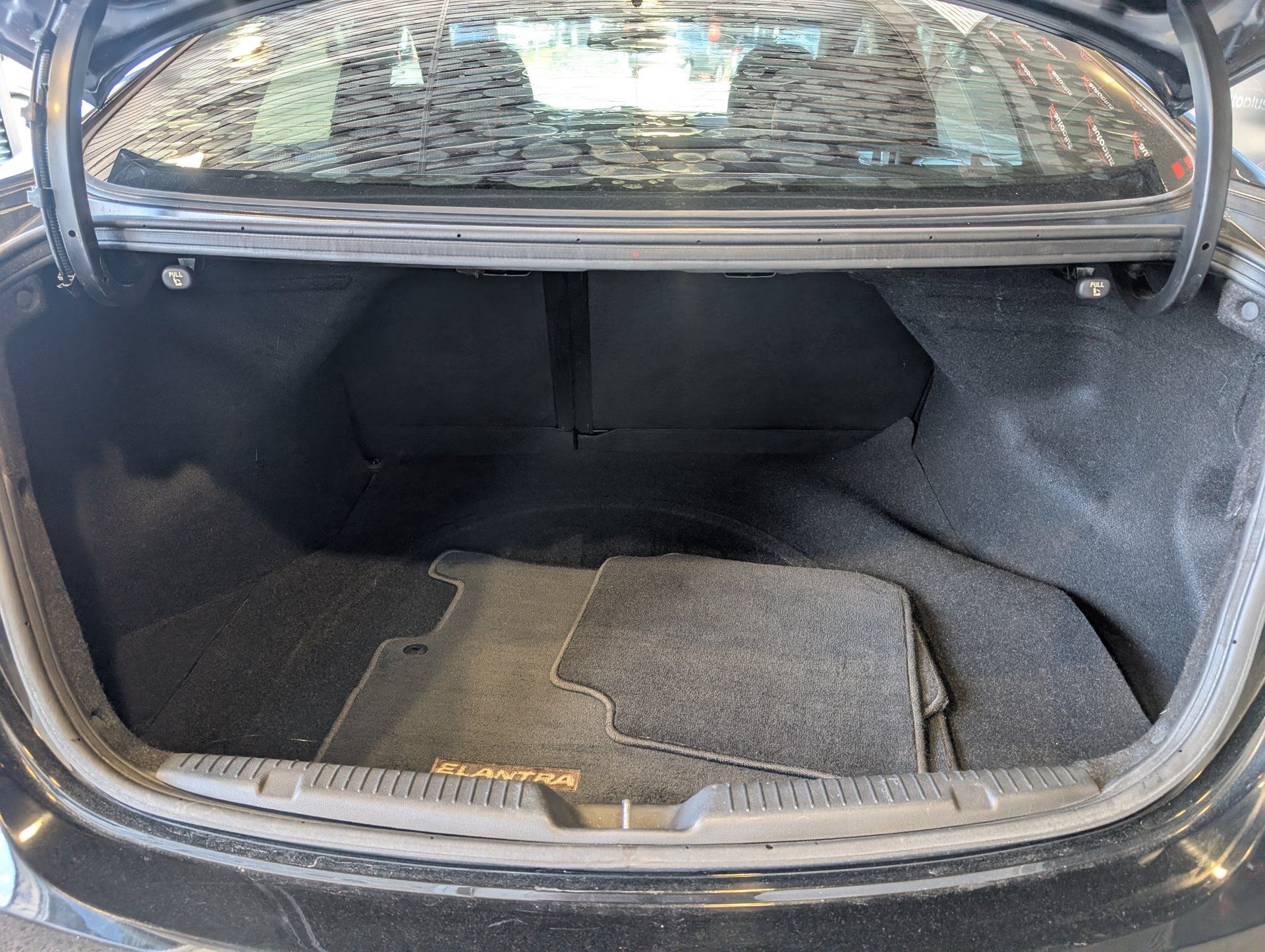 Hyundai Elantra 2013 - Image 24