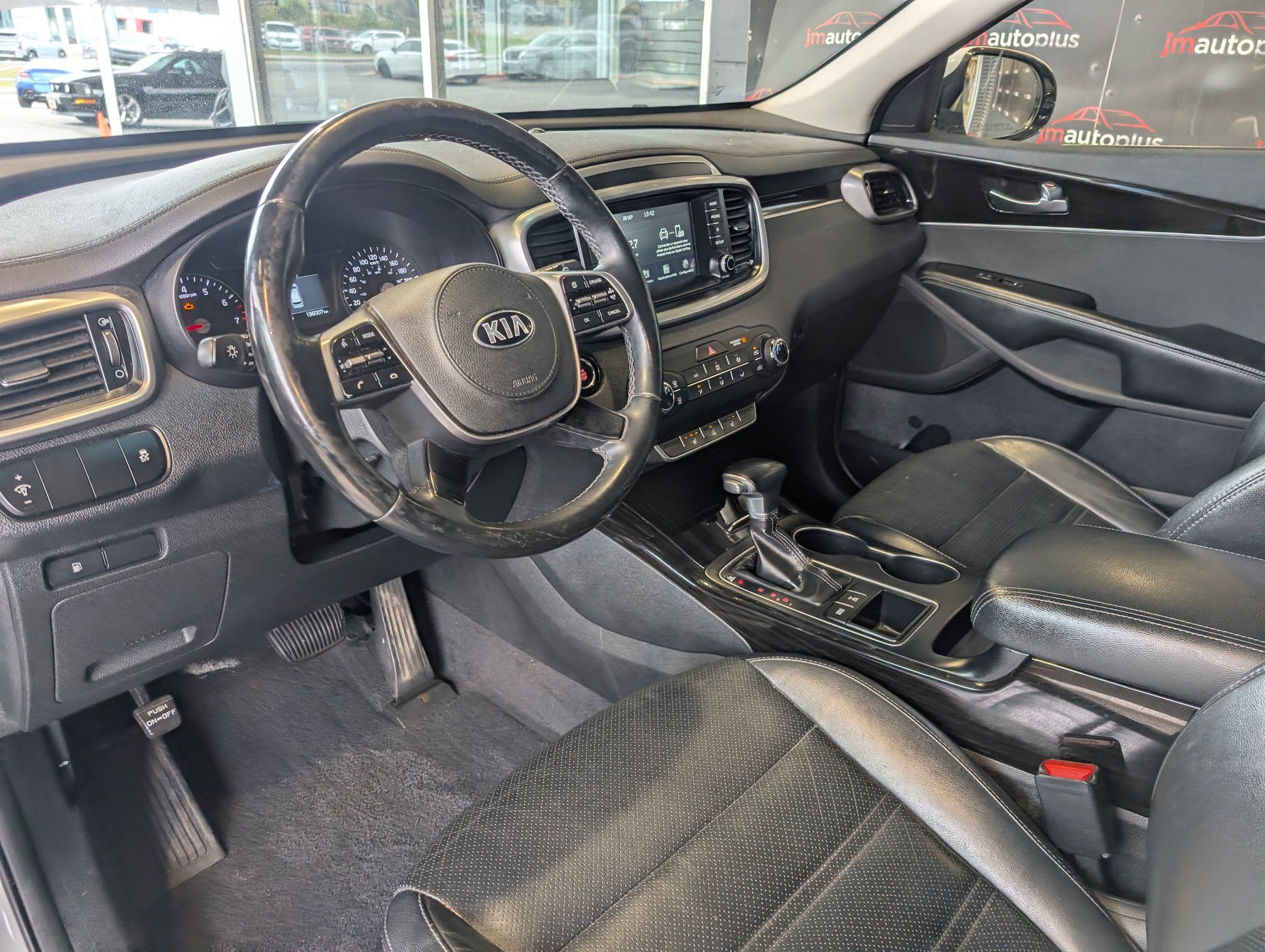 Kia Sorento 2019 - Image 13