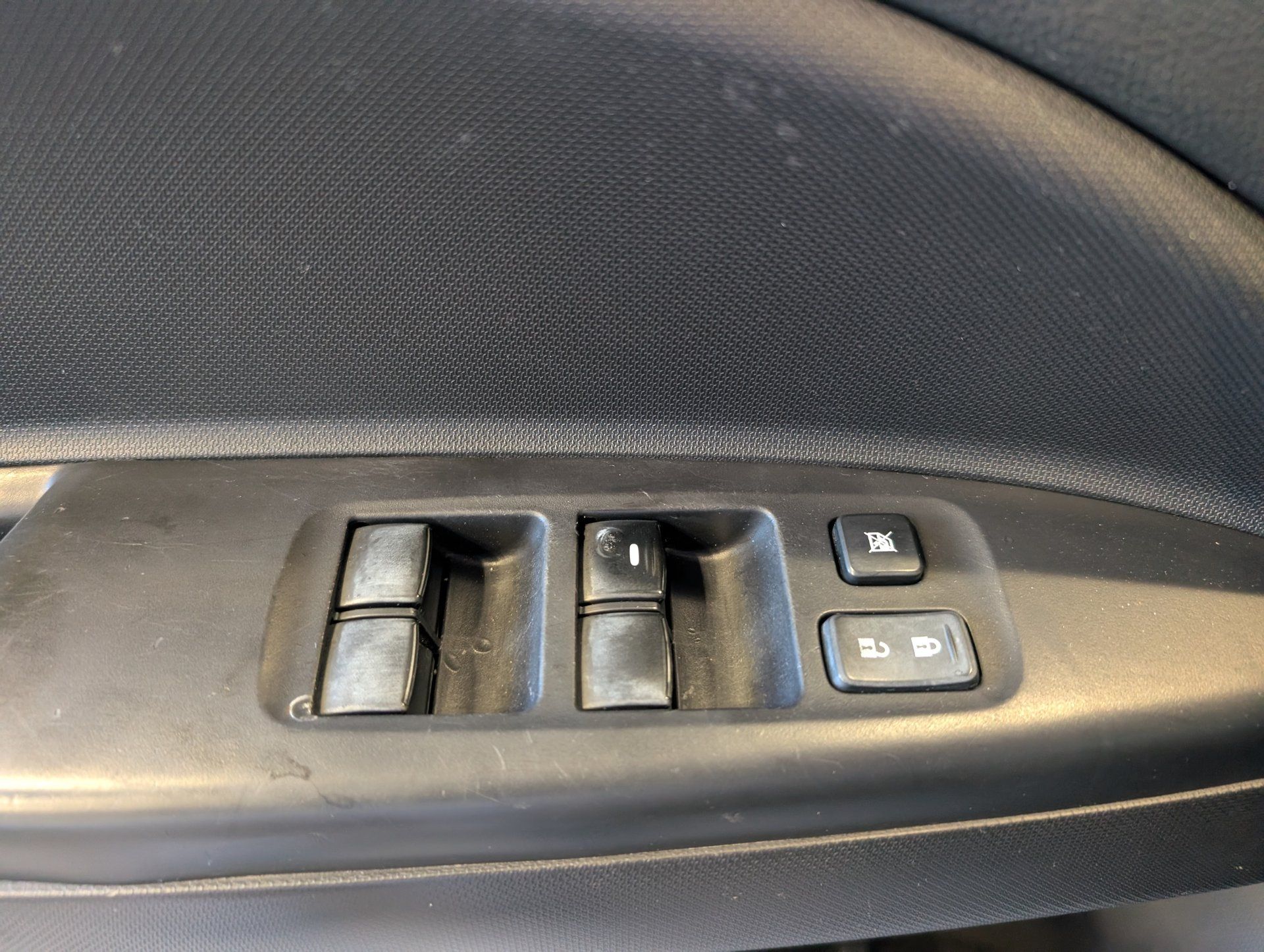 Mitsubishi Mirage 2017 - Image 14