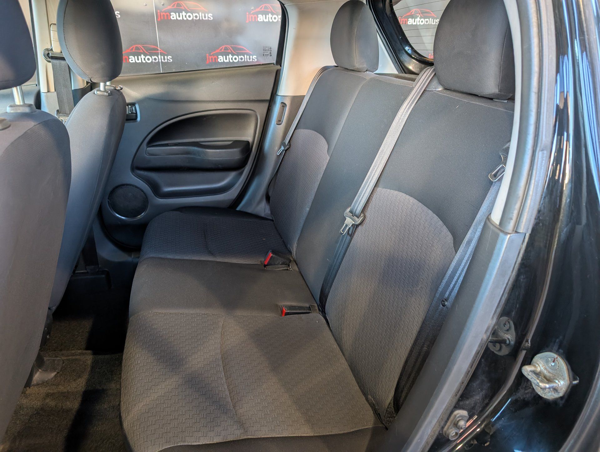 Mitsubishi Mirage 2017 - Image 20