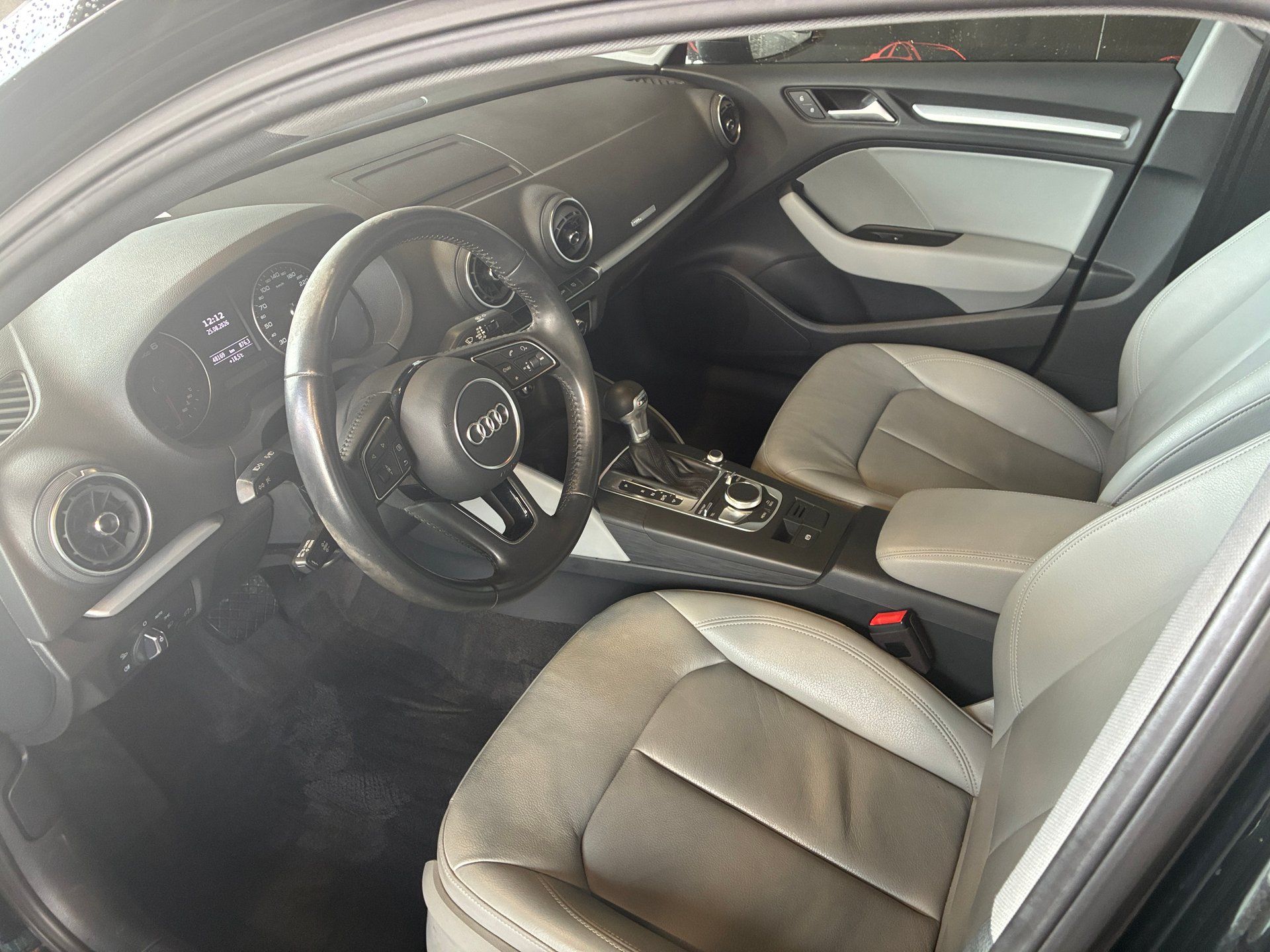 Audi A3 2019 - Image 13