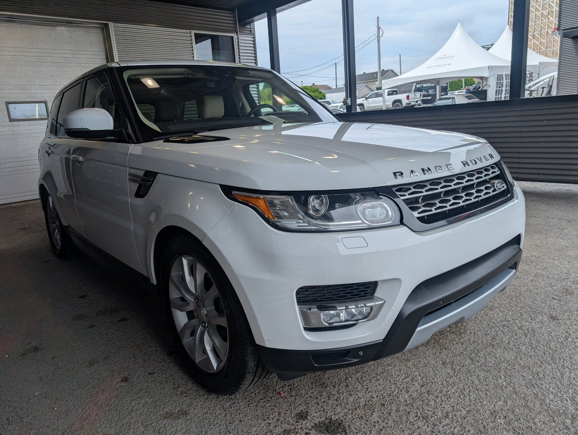 Land Rover Range Rover Sport 2017 - Image 5