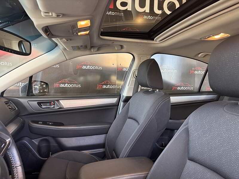 Subaru Legacy 2019 - Image 11
