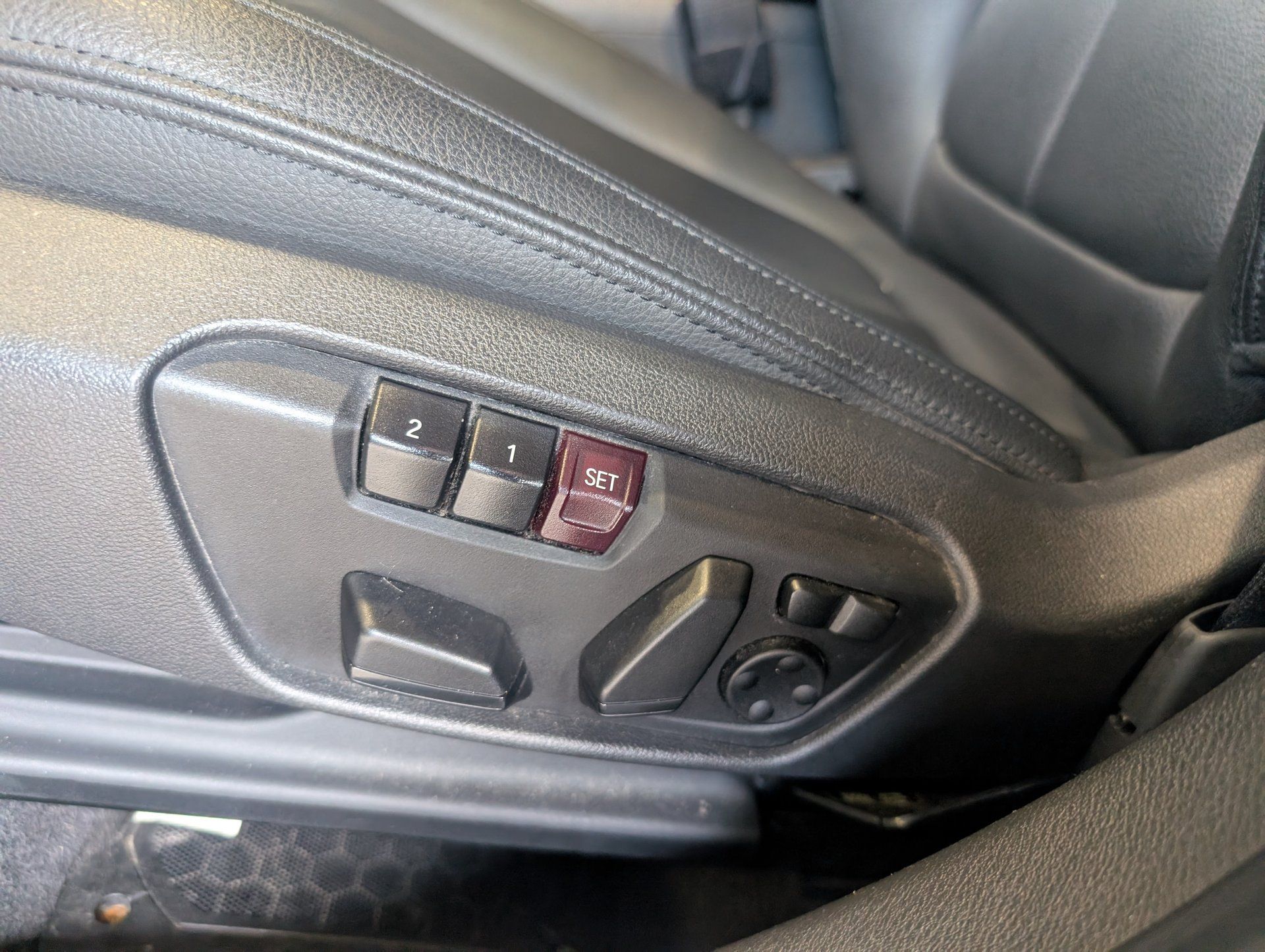 BMW X1 2016 - Image 17